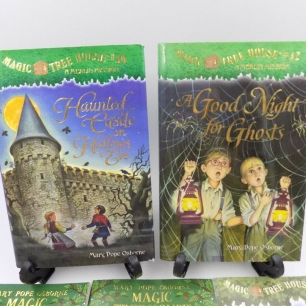 Magic Tree House Book‎ Lot - Picture 2 of 5